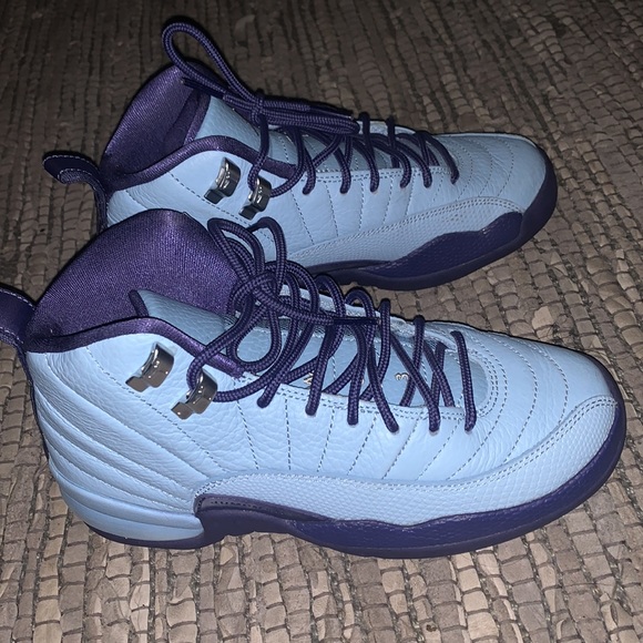 Air Jordan 12 GS “Dark Purple Dust” - Picture 3 of 3